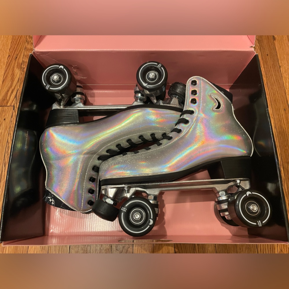 Moonlight Roller Skates